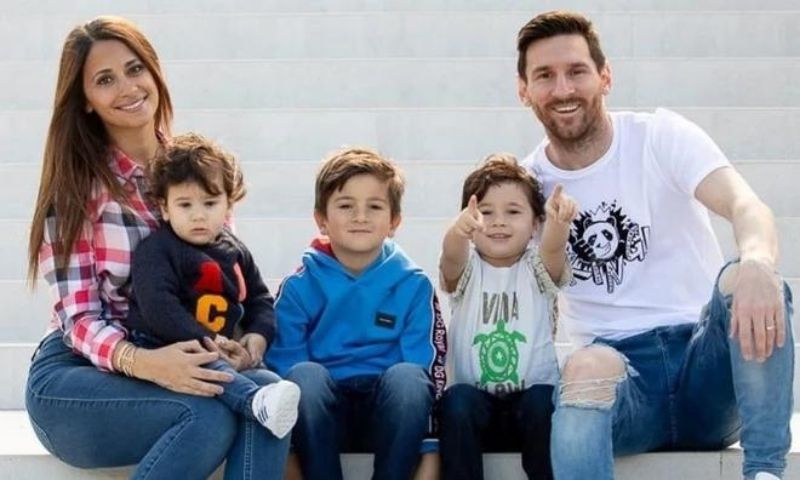 Bố vợ Messi là ai?